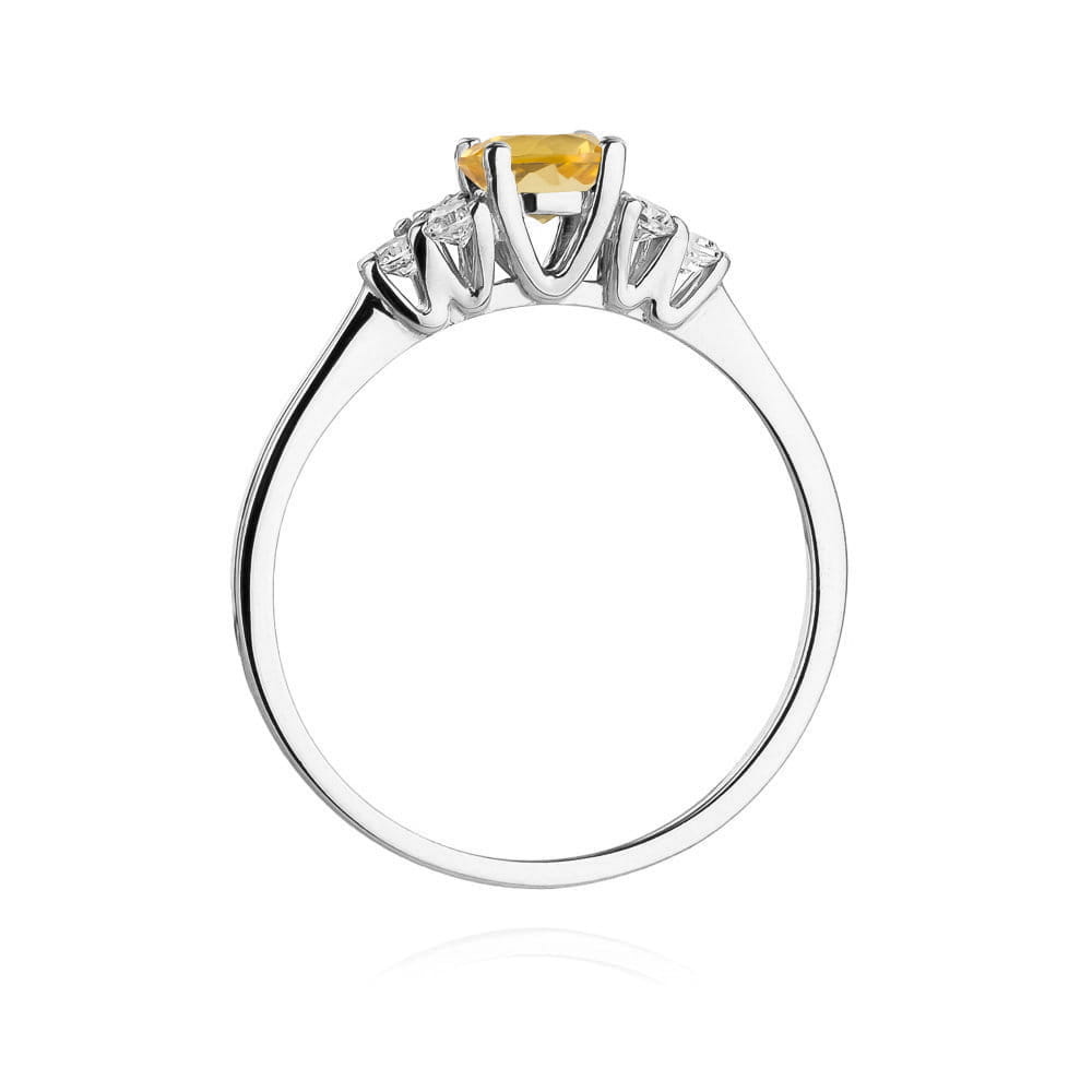 Gold Ring With Citrine And Diamonds