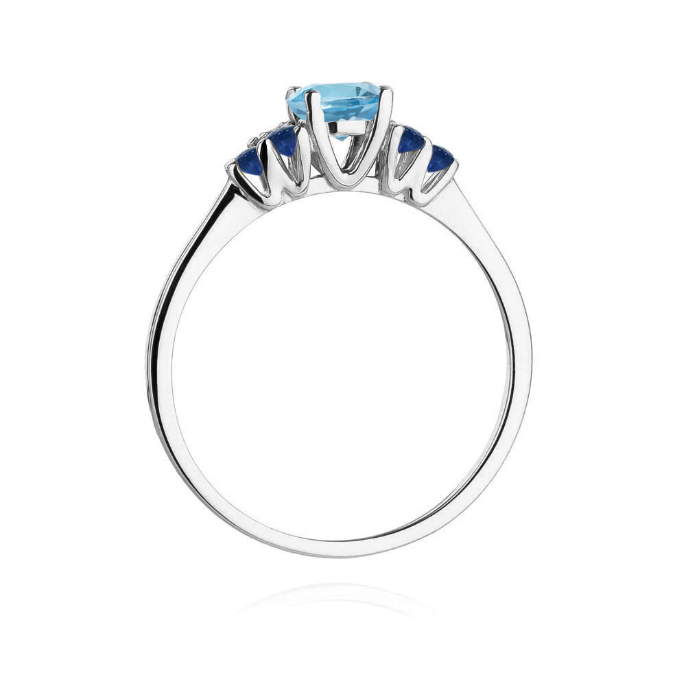 Gold Ring With Topaz And Sapphires