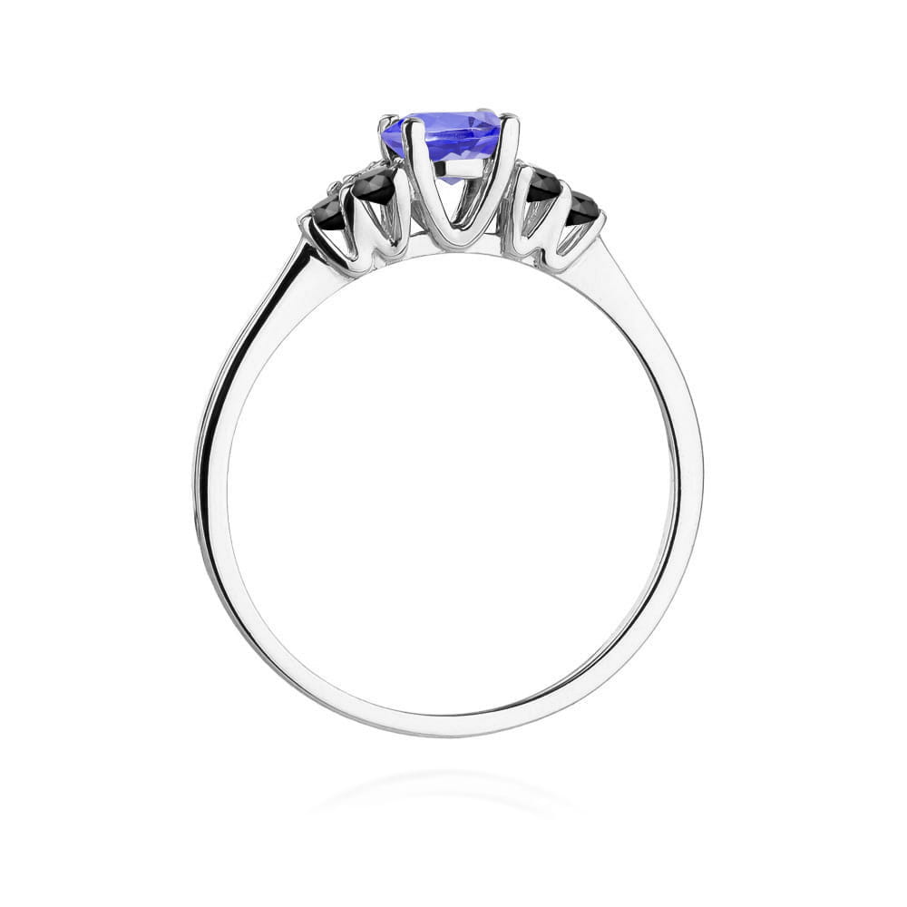Gold Ring With Tanzanite And Black Diamonds