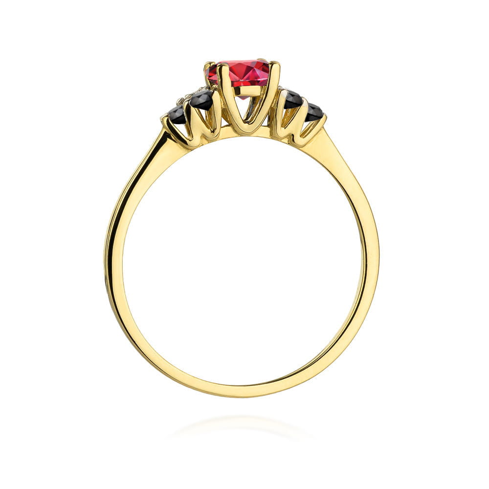 Gold Ring With Ruby And Black Diamonds