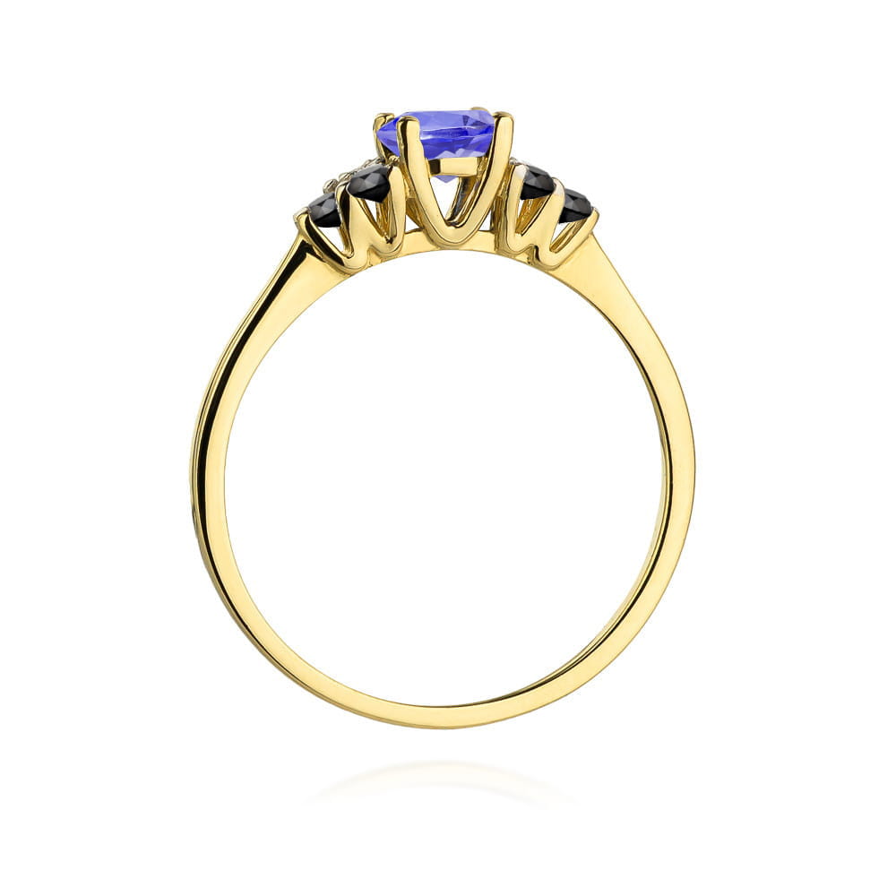 Gold Ring With Tanzanite And Black Diamonds