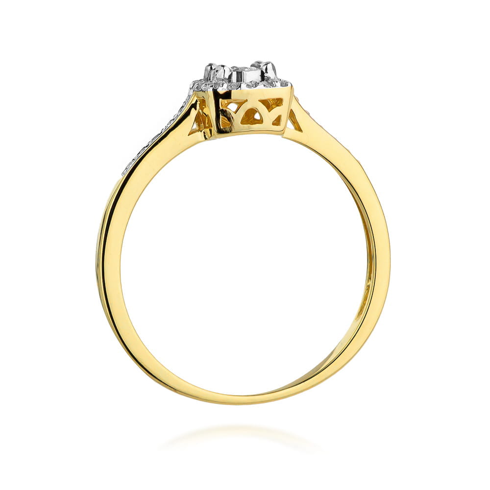 Gold Ring With Diamonds