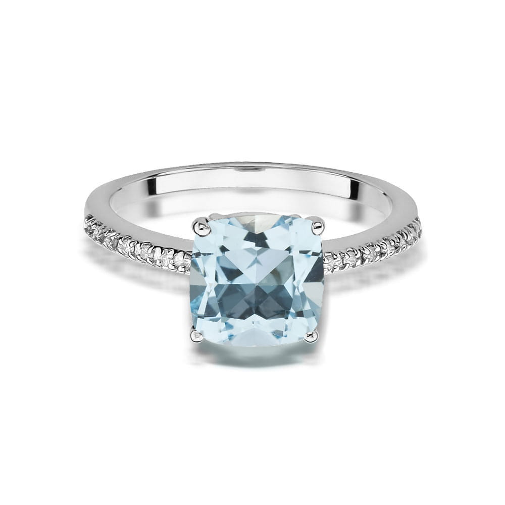 Gold Ring With Topaz And Diamonds