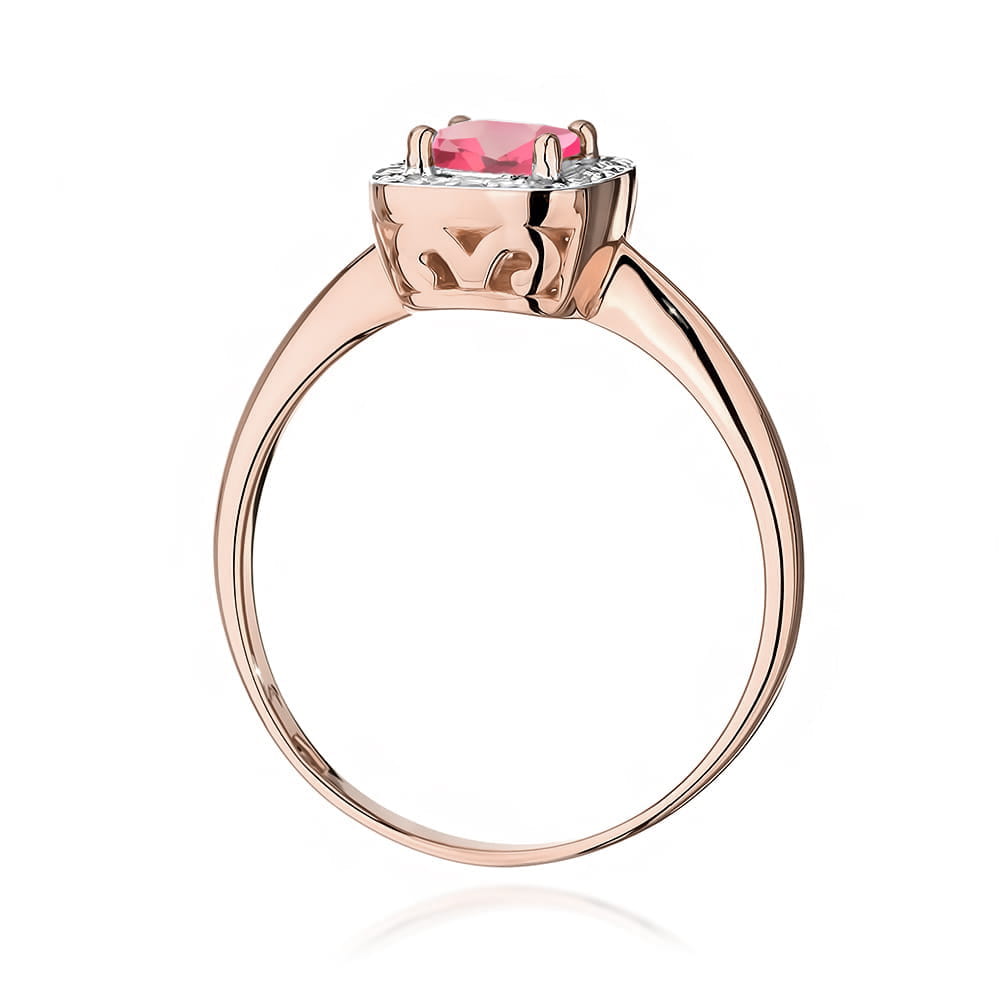 Gold Ring With Pink Topaz And Diamonds