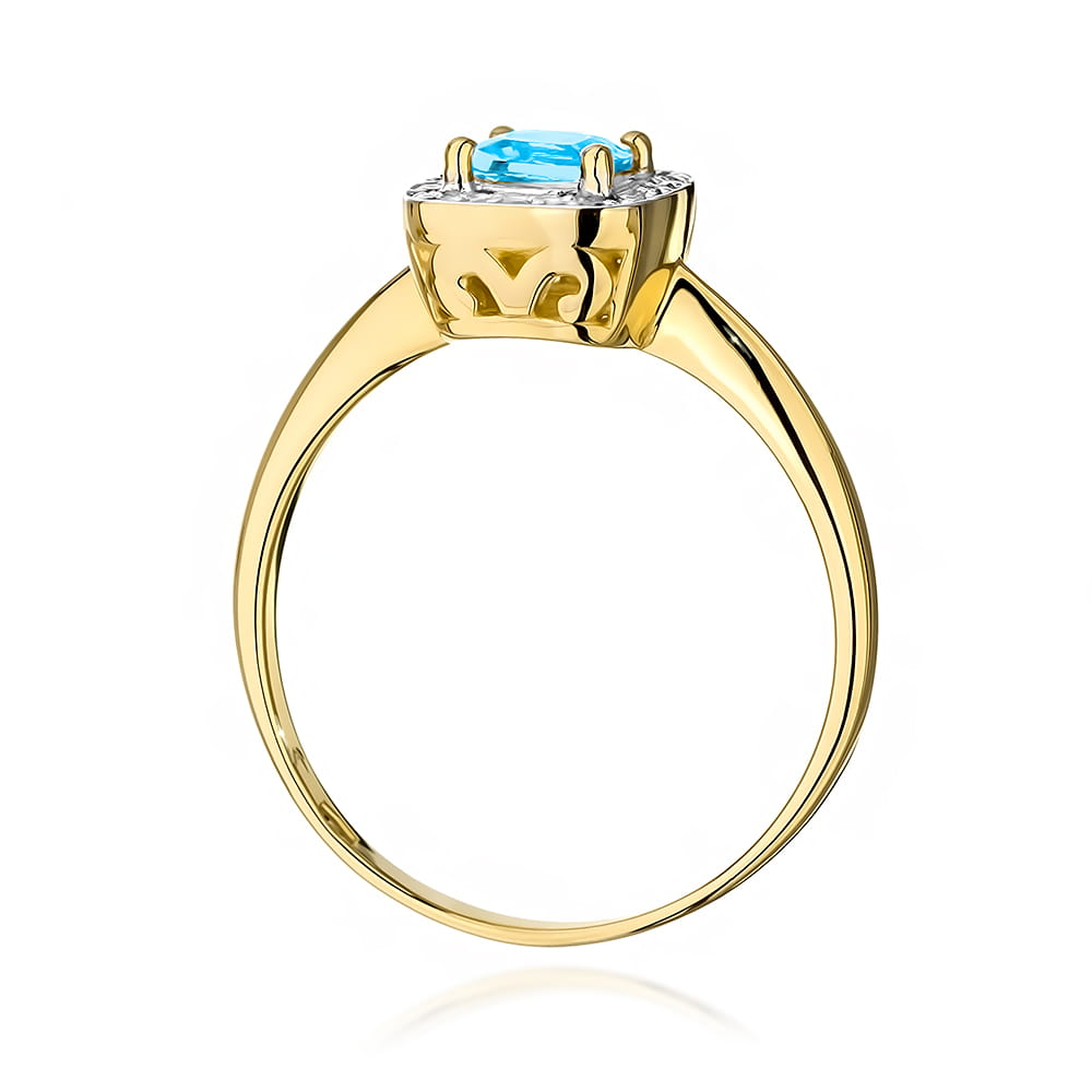 Gold Ring With Topaz And Diamonds