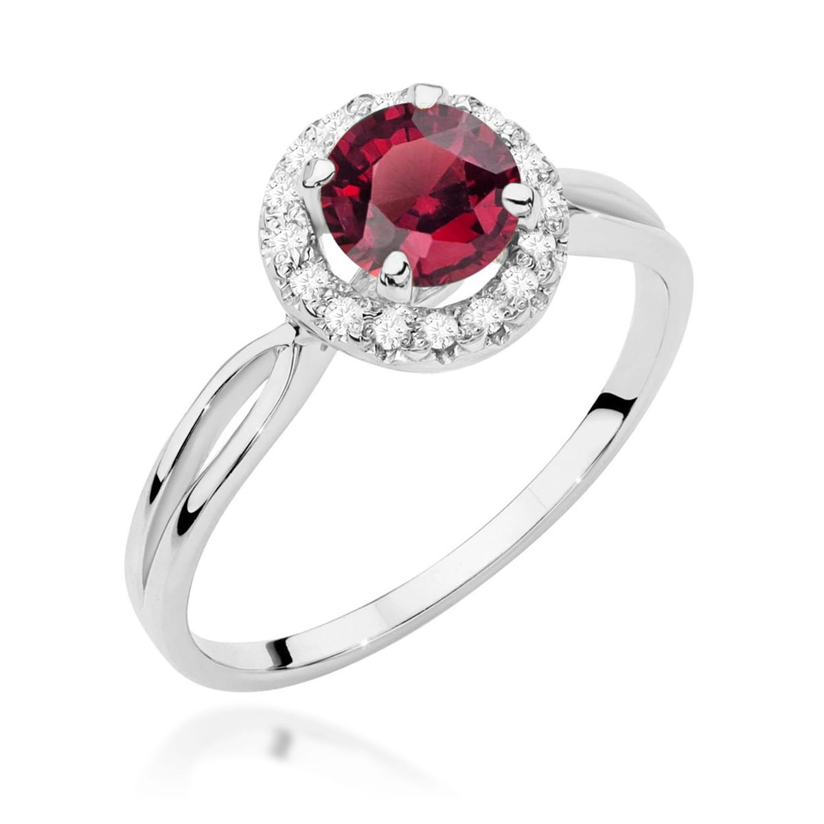 Gold Ring With Ruby And Diamonds