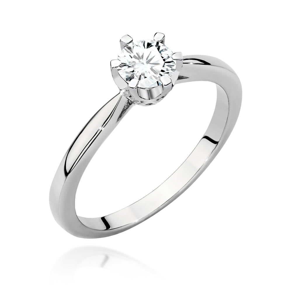 Gold Ring With Diamonds