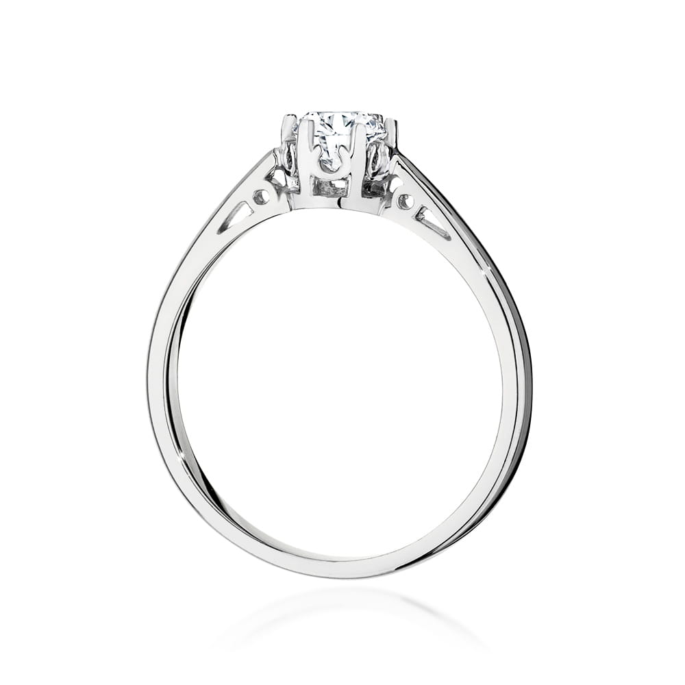 Gold Ring With Diamond
