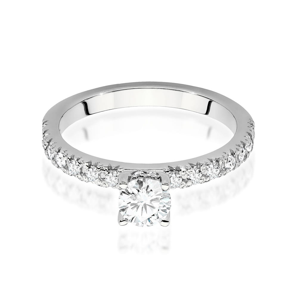 Gold Ring With Diamonds