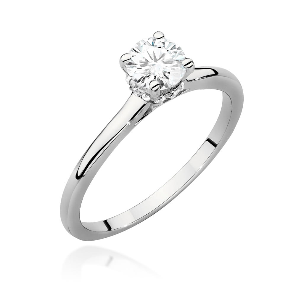 Gold Ring With Diamonds