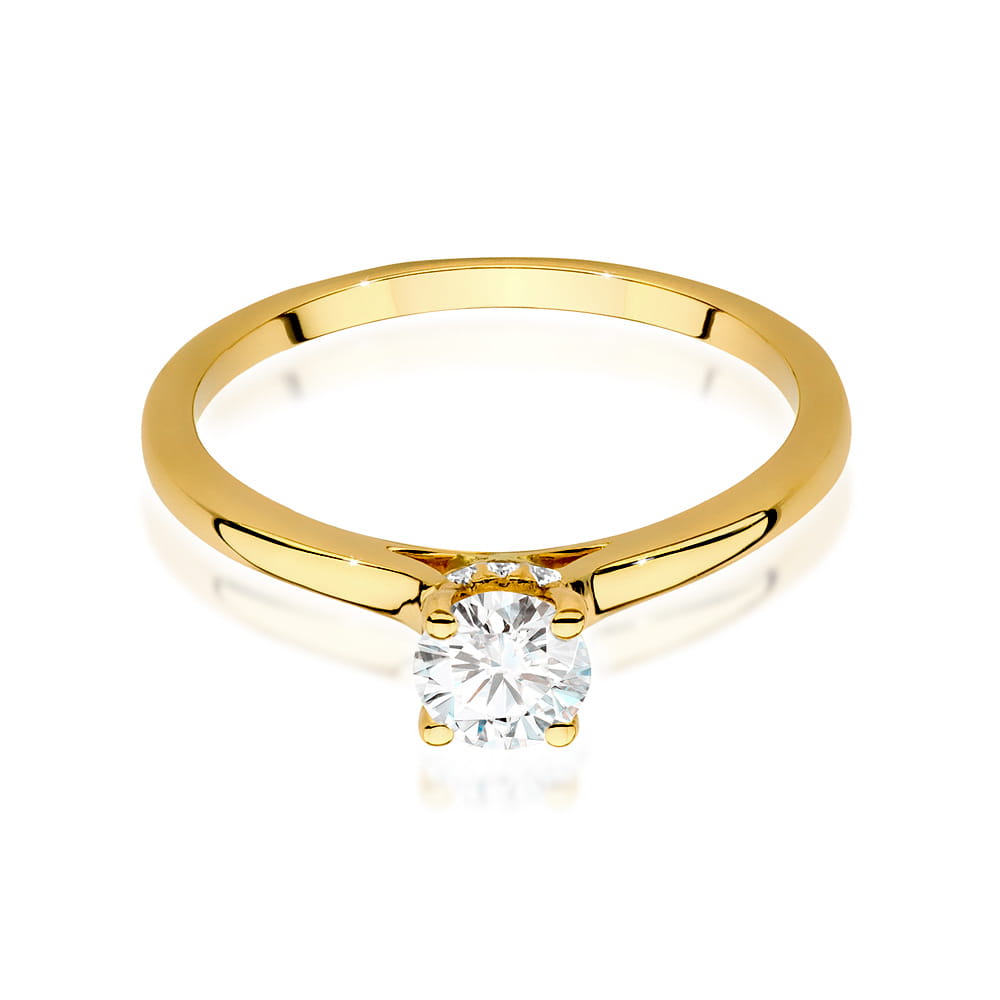 Gold Ring With Diamonds