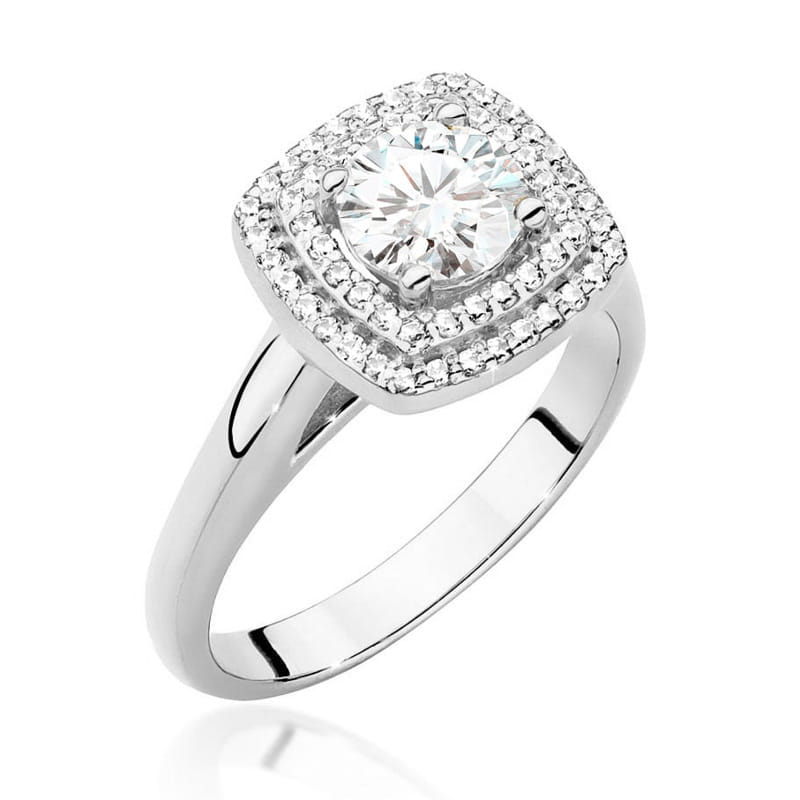 Gold Ring With Diamonds