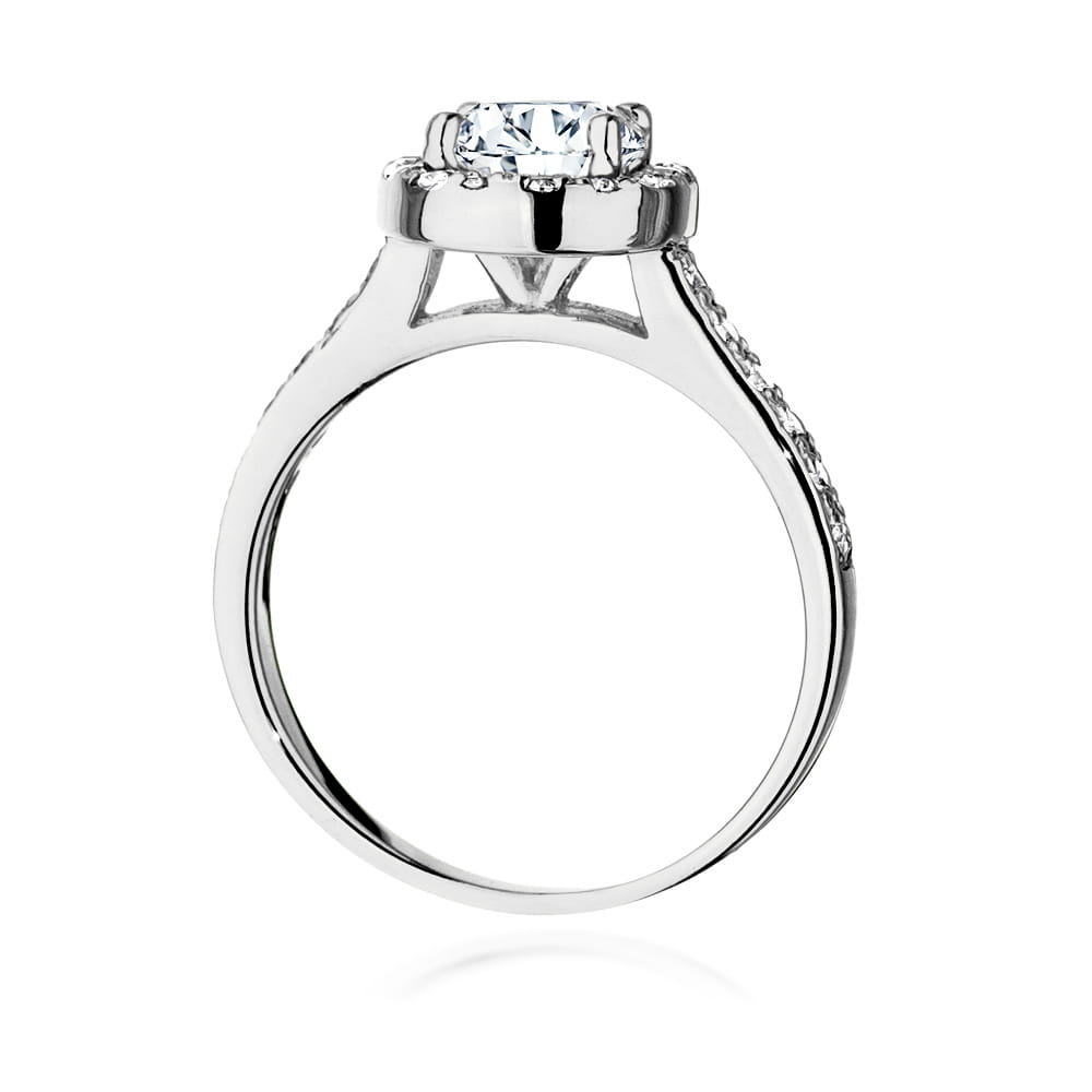 Gold Ring With Diamonds