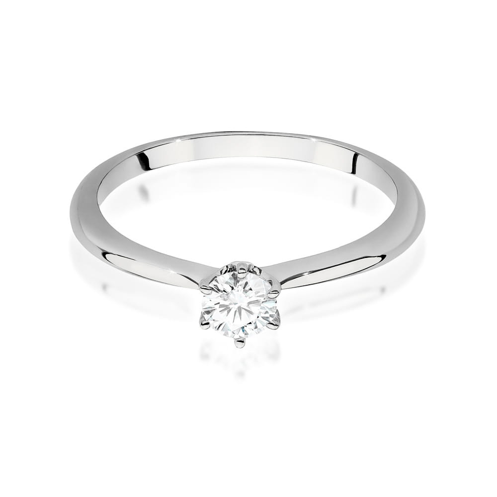 Gold Ring With Diamond