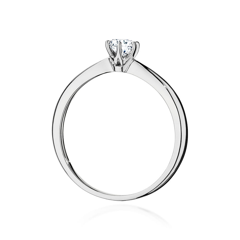 Gold Ring With Diamond