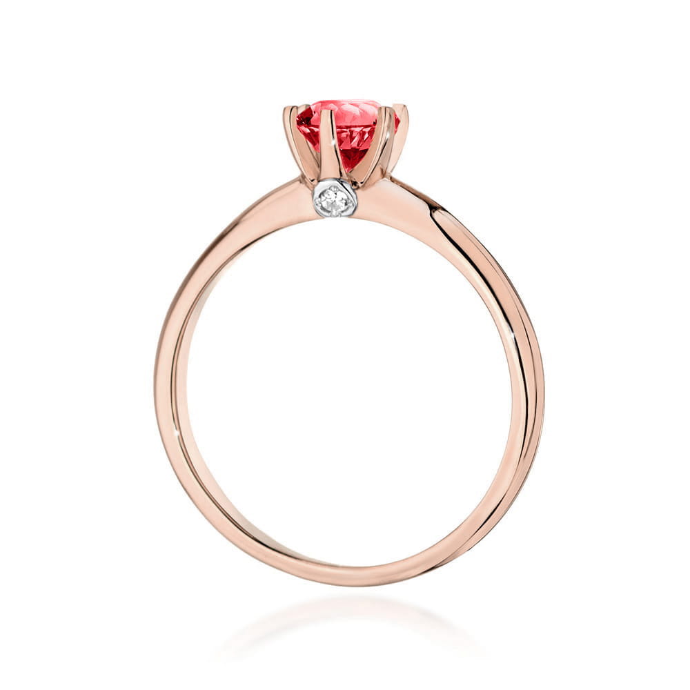 Gold Ring With Ruby And Diamonds