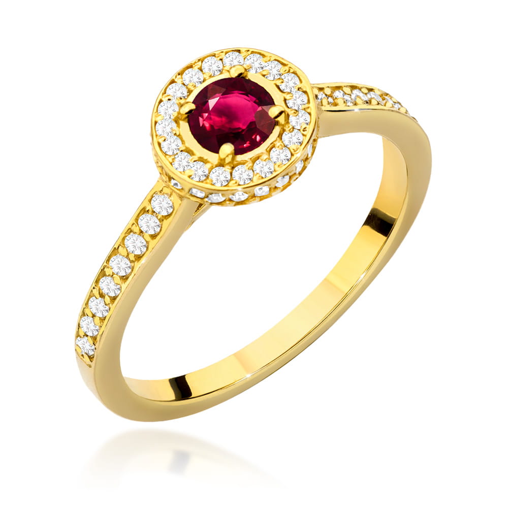 Gold Ring With Ruby And Diamonds