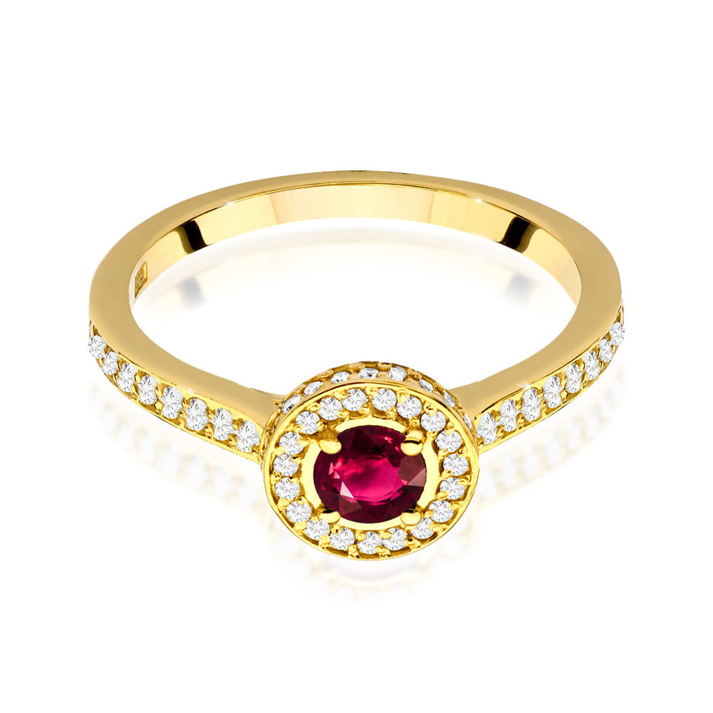 Gold Ring With Ruby And Diamonds