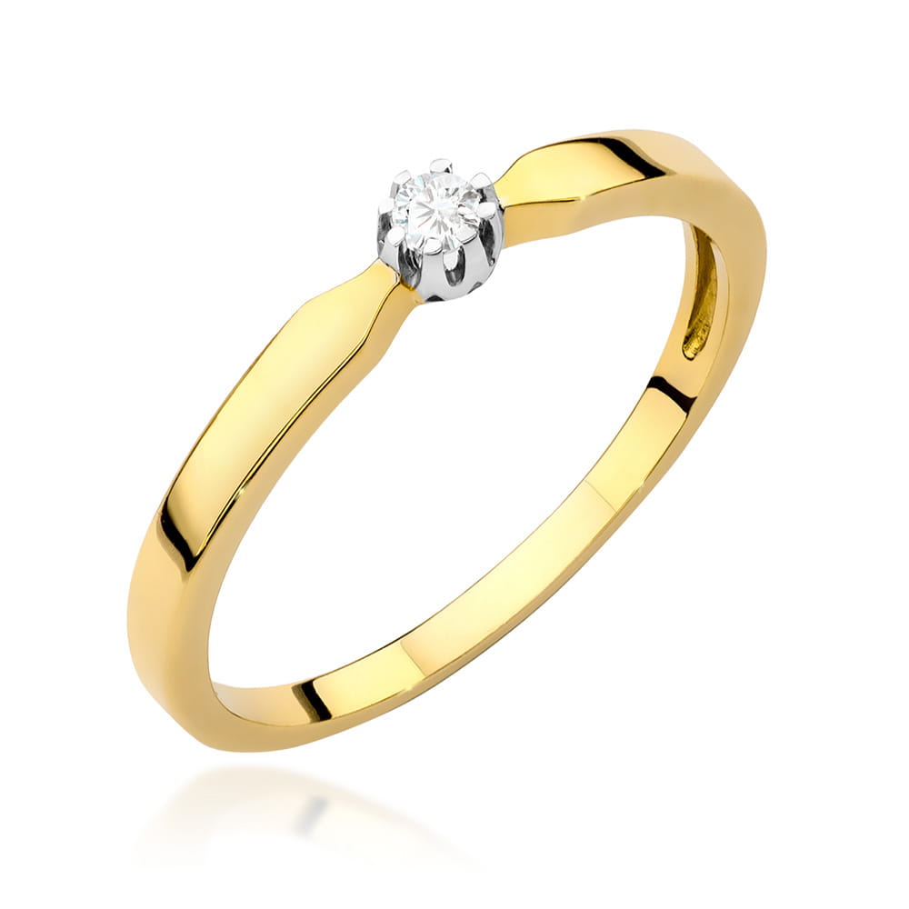 Gold Ring With Diamond
