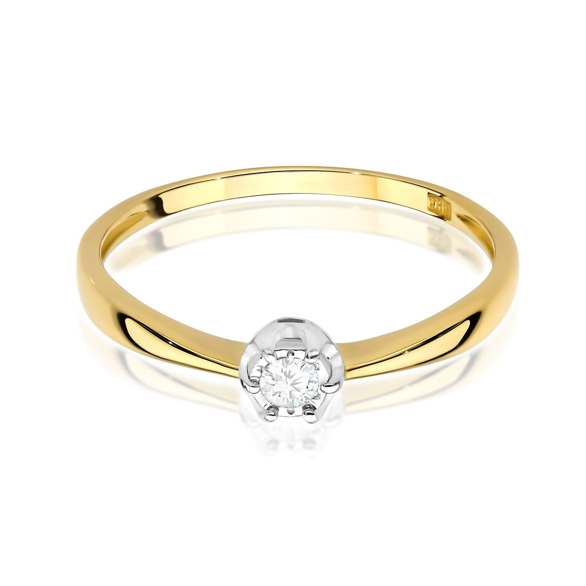 Gold Ring With Diamond