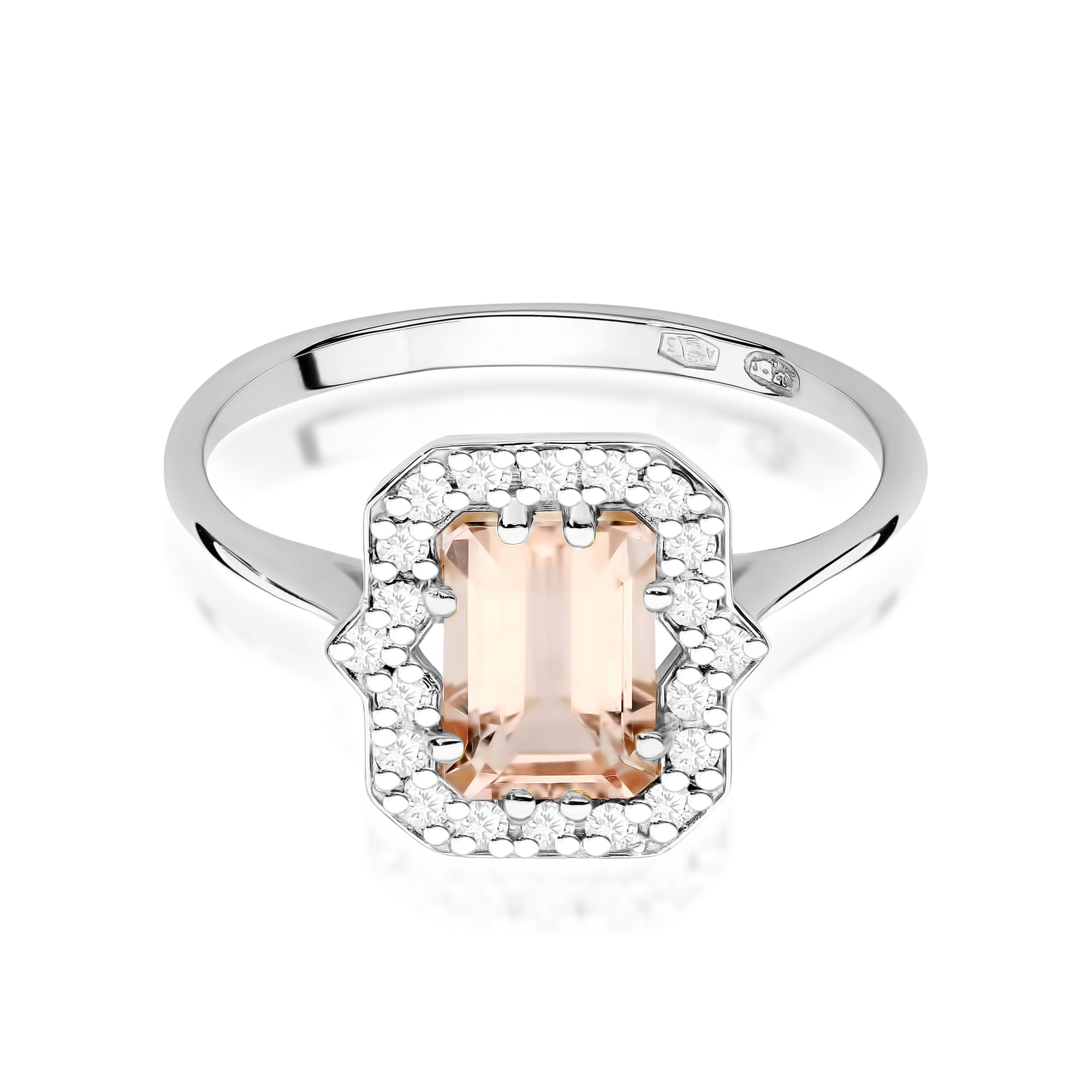 Gold Ring With Morganite And Diamonds