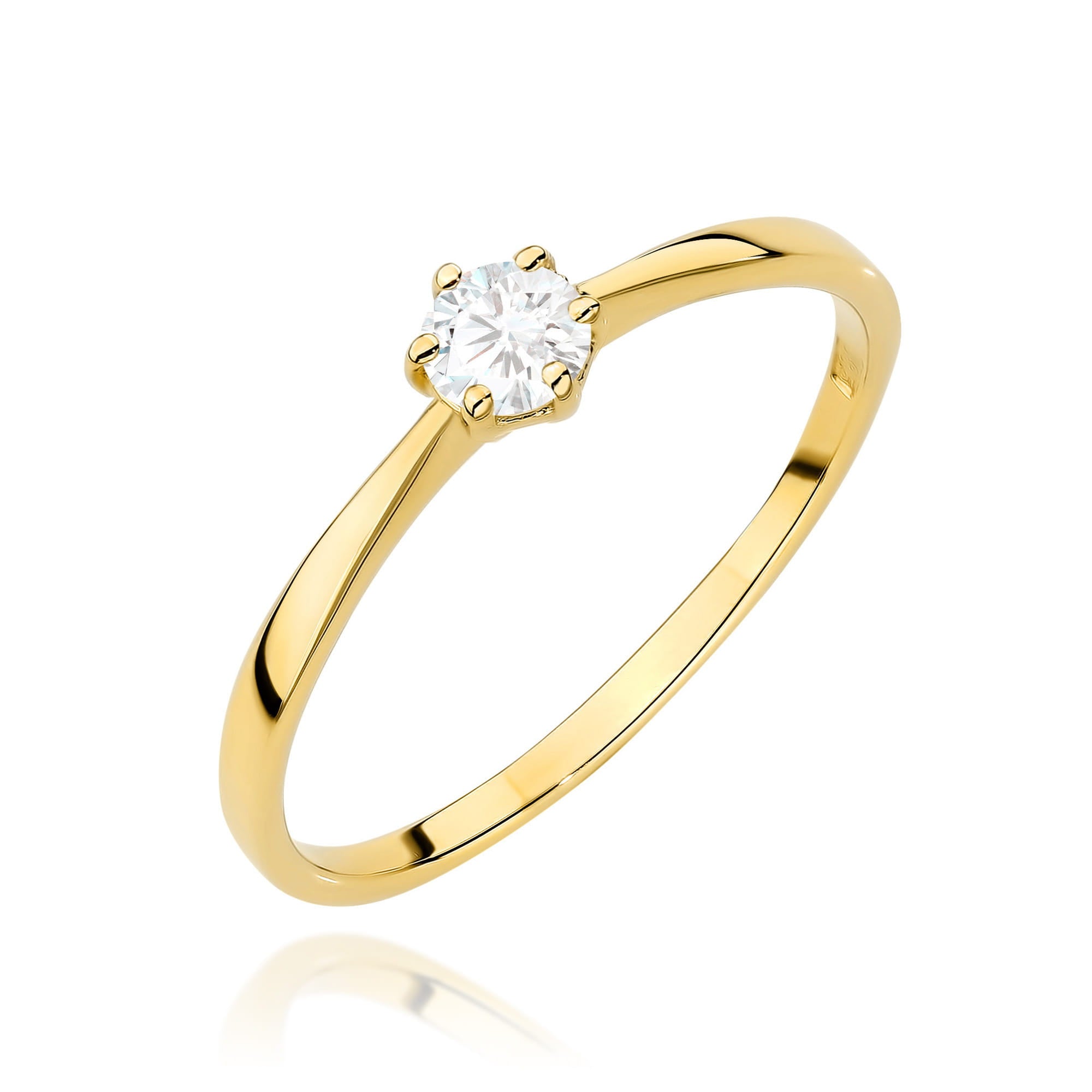 Gold Ring With Diamond