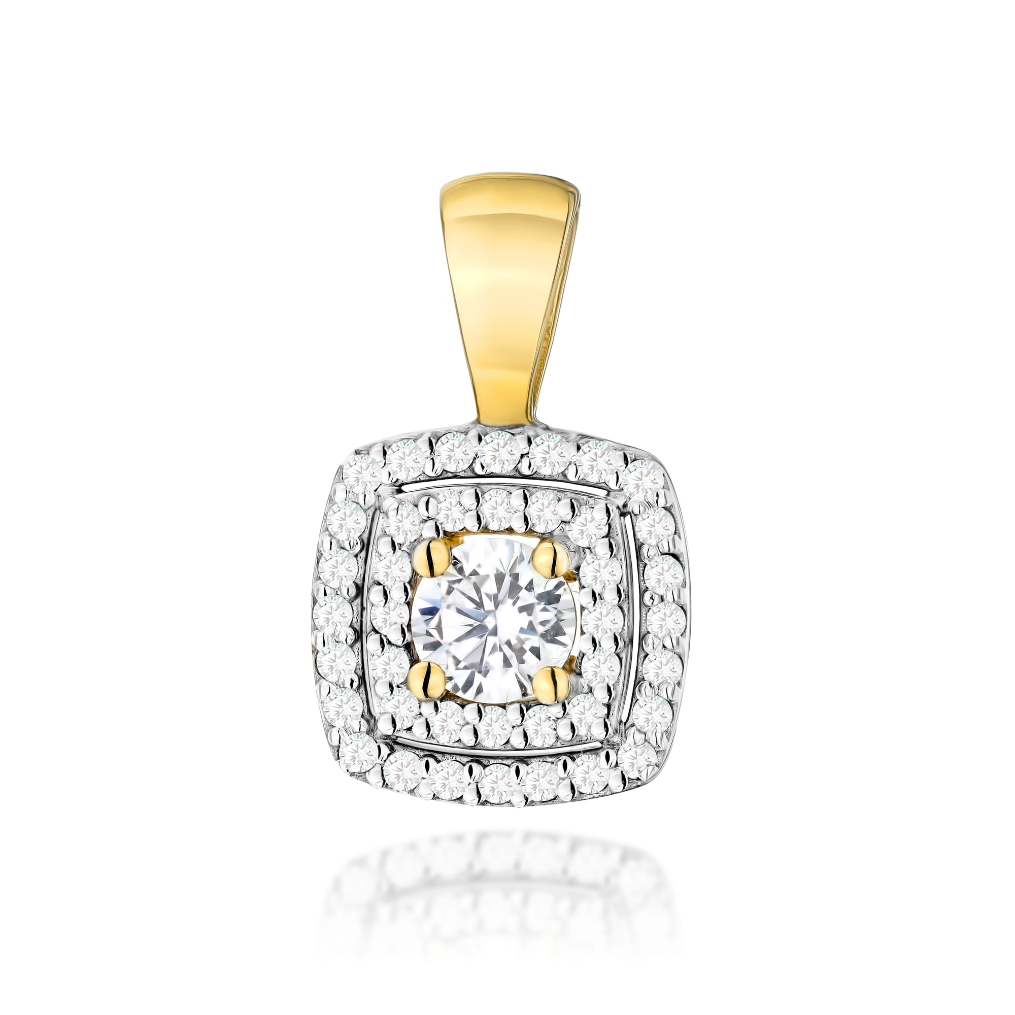 Gold Pendant With Lab-Grown Diamonds
