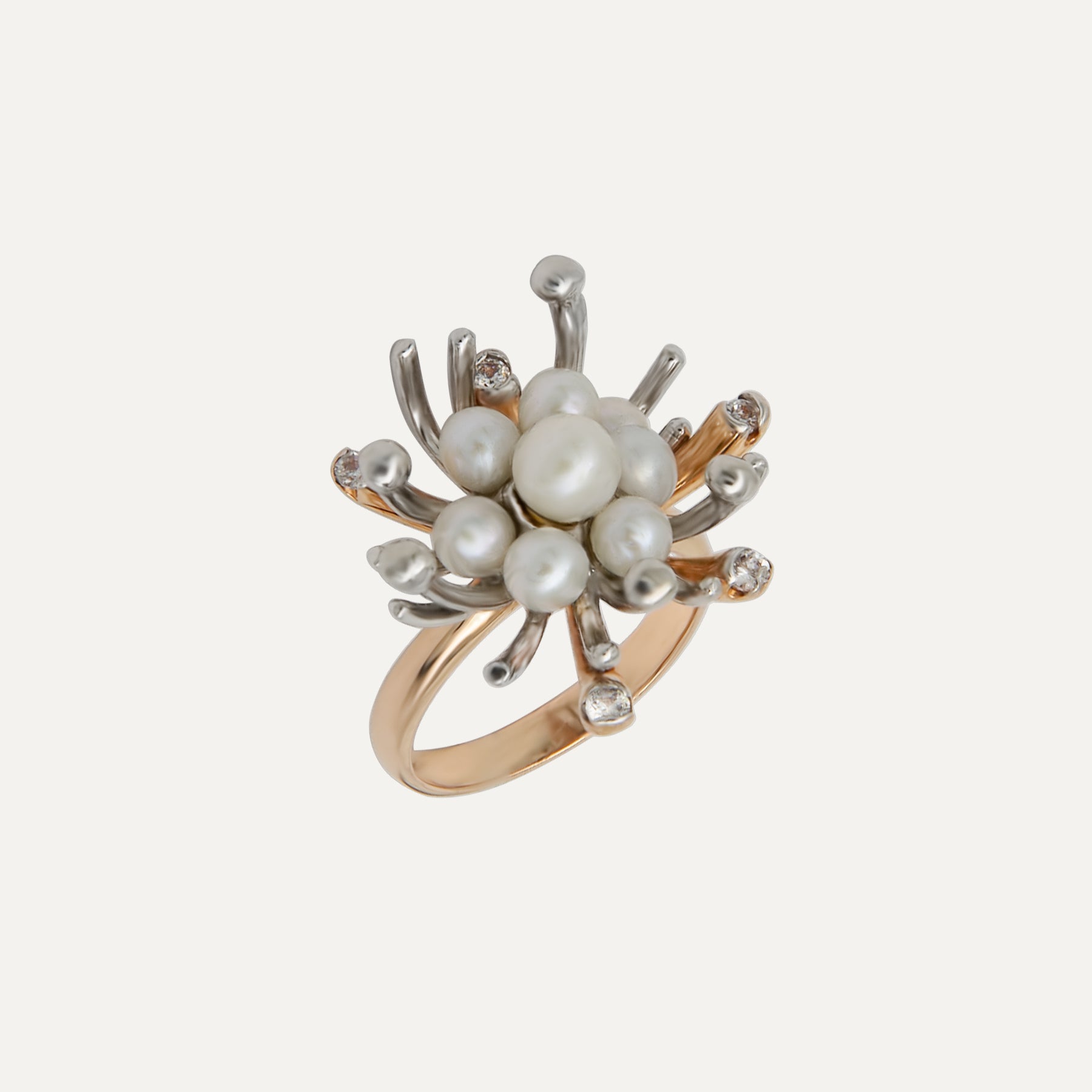 Auksinis žiedas „Perlų lizdas“